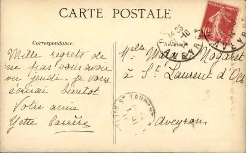 Ak Lastenträger mit einem Korb voller Weintrauben