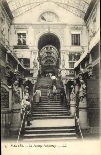 Ak Nantes Loire Atlantique, Passage Poincaré, Treppe, Geschäfte: Optiker, Kravatenschneider, Schr