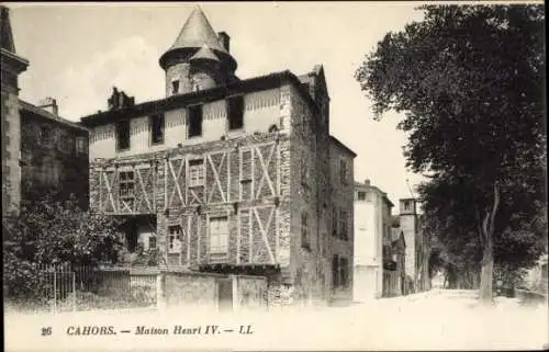Ak Cahors Lot, Haus Henri IV,  Architektur, Straßenansicht, 