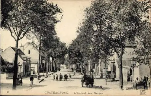 Ak Châteauroux Indre, Avenue des Marins, Straßenansicht, Menschen, Bäume, Kutschen