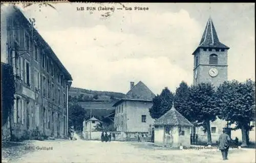 Ak Le Pin Isère, Marktplatz, Kirche