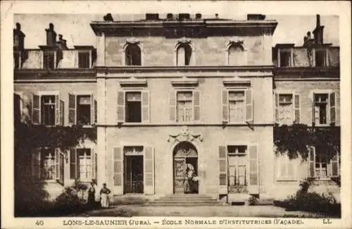 CPA Lons-le-Saunier Jura, École Normale d'institutrices