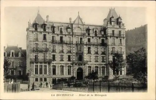 Ak La Bourboule Puy-de-Dôme, Historisches Hotel, Architektur im Stil des 19. Jahrhunderts