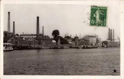 Ak Suresnes Hauts de Seine, Teilansicht, Fabriken am Fluss