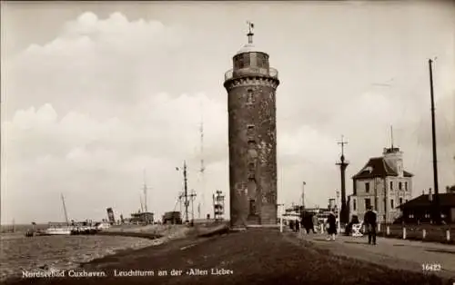 Ak Cuxhaven in Niedersachsen, Leuchtturm an der Alten Liebe