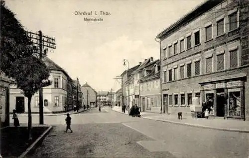 Ak Ohrdruf in Thüringen, Straßenansicht, Marktstraße,  Architektur