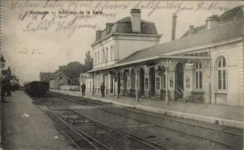 Ak Diksmuide Dixmude Westflandern, Bahnhof, Gleisansicht