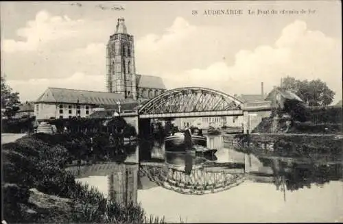 Ak Oudenaarde Audenarde Ostflandern, Brücke über den Wasserweg, Kirche, Landschaft,  