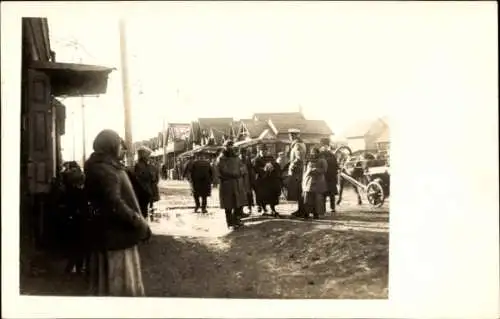 Foto Ak Daugavpils Dünaburg Lettland, Marktbuden, 1. WK