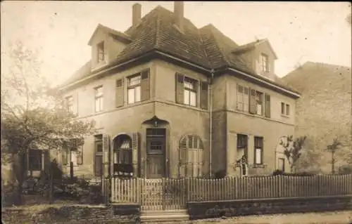 Foto Ak Saarlouis im Saarland, Villa