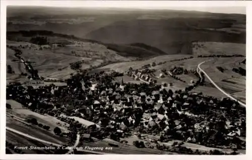 Ak Stammheim Calw im Schwarzwald, Luftaufnahme von Stammheim, Kurort, Landschaft