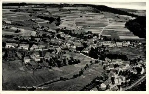 Ak Castel (Bezirk Trier Land) Kastel Nonnweiler Saarland, Luftaufnahme von Castel, ländliche Umge
