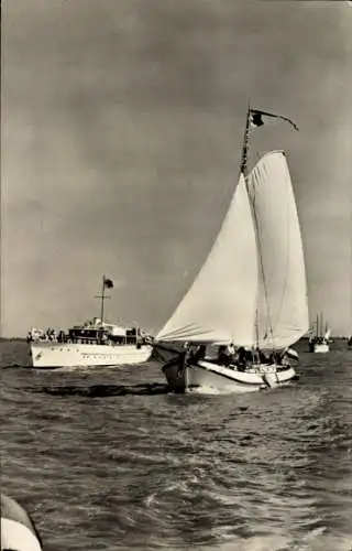 Ak Muiden Nordholland Niederlande, Piet Hein, Groene Draeck, Ausflugsschiff, Segelboot, 1957