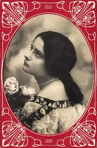 Passepartout Ak Frau, Portrait, Seitenansicht