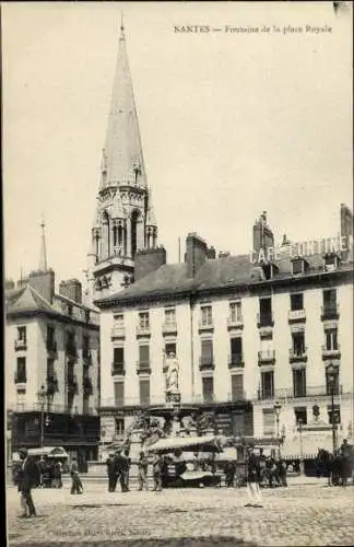 Ak Nantes Loire Atlantique, Fontaine de la place Royale, Architektur, Cafe Continent, Menschen, M