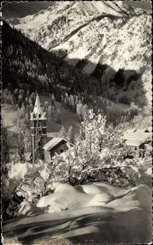 CPA Arvieux Hautes Alpes, église enneigée