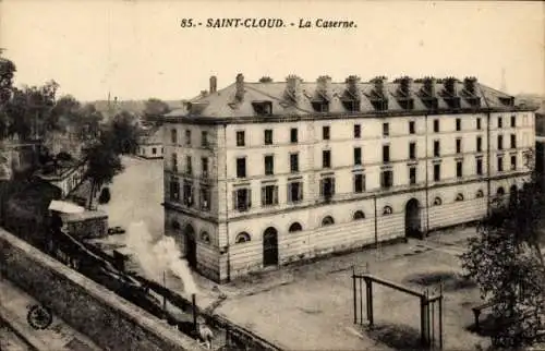CPA Saint-Cloud Hauts-de-Seine, La Caserne