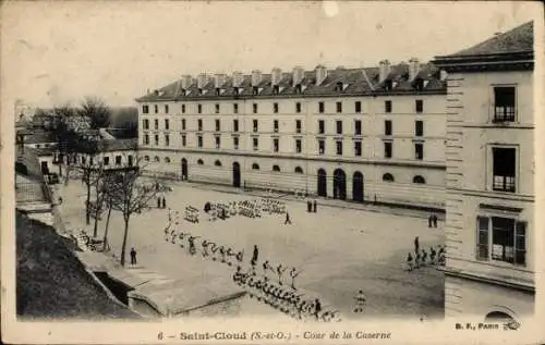 CPA Saint-Cloud Hauts-de-Seine, La Caserne