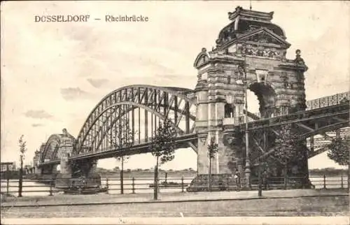 Ak Düsseldorf am Rhein, Rheinbrücke