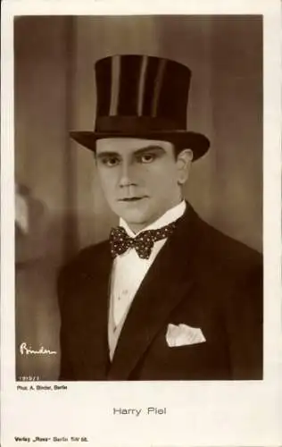Ak Schauspieler Harry Piel, Portrait