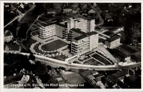Ak Tübingen am Neckar, Luftaufnahme, Chirurgische Klinik, Stadtansicht von oben,  