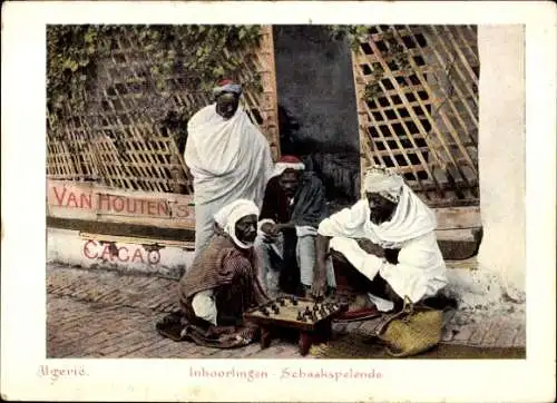 Ak Algerien, Männer beim Schachspiel, Reklame Van Houten's Kakao