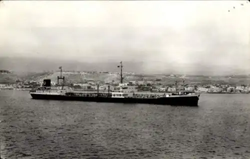 Ak MTS Pendrecht, Tanker