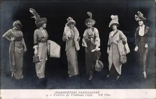 Ak Pariser Silhouetten, Frühlingsmode 1913, Damen mit Federhüten, Kleider