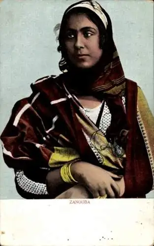 Ak Zanouba, Frau in Volkstracht