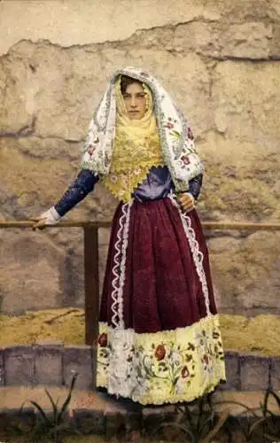 Ak Osilo Sardegna, Frau in italienischer Tracht
