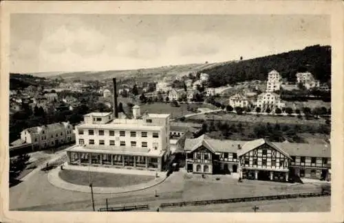 Ak Luhačovice Bad Luhatschowitz Region Zlin, Landschaft mit Gebäude, Hotel, Terrasse, Bäume, B...