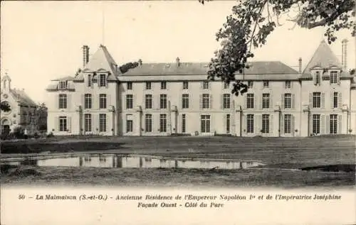 Ak Rueil Malmaison Hauts de Seine, Schloss, ehemalige Residenz von Napoleon I