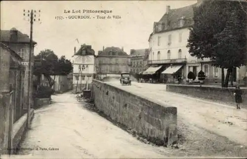 Ak Gourdon Lot, Tour de Ville