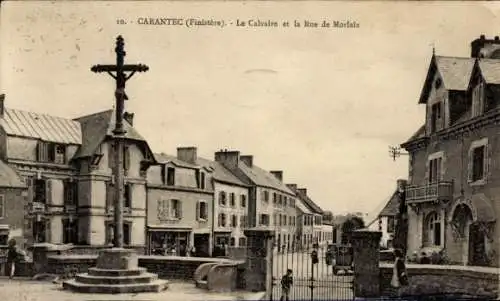 Ak Carantec Finistère, Kreuz, Gebäude, Straße,  Architektur, Finistère