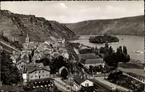 Ak Bacharach am Rhein, Vogelperspektive auf  Hotel Herrecht, Rhein, Weinberge