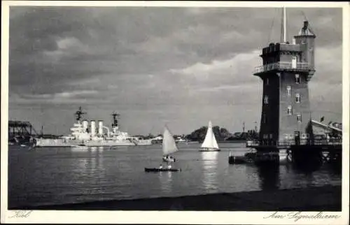 Ak Kiel, Hafenansicht, Lignallurm, Schiffe, Segelboote, Wolken