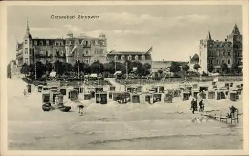 Ak Ostseebad Zinnowitz auf Usedom, Strand mit Strandkörben, Hotels, Menschen auf dem Sand