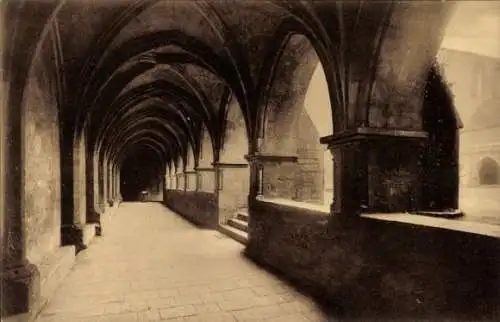 Ak Naumburg an der Saale, Kreuzgang, Architektur, alte Säulen, Gewölbe,  Stimmung