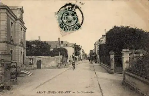 CPA Saint-Aubin-sur-Mer Calvados, La Grande Rue