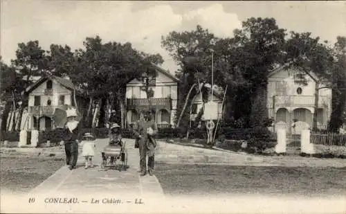 Ak Île de Conleau Vannes Morbihan, Vorderansicht von Chalets, Spaziergang mit Kindern, Bäume, Geh