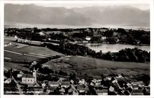 Ak Seehausen am Staffelsee, Panoramablick auf Seehausen, Staffelsee, schwarz-weiß Fotografie