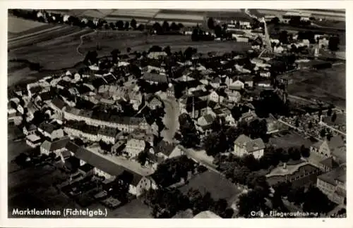 Ak Marktleuthen im Fichtelgebirge, Luftaufnahme
