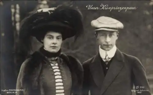 Ak Kronprinz Wilhelm von Preußen, Kronprinzessin Cecilie, Portrait, Hut, PH 2165