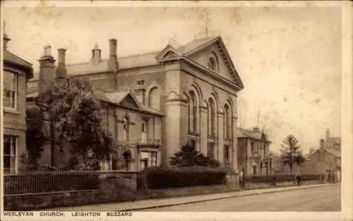 Ak Leighton Buzzard East of England, Wesleyan Kirche,   Architektur