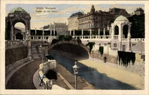 Ak Wien 1 Innere Stadt, Stadtpark, Partie an der   Architektur, Kanal, Grünanlage