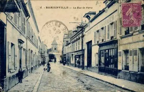 Ak Romainville Seine Saint Denis, Straße in  La Rue de Paris,  Architektur