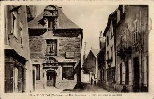 Ak Ploermel Morbihan, Straßenansicht, Rue Beaumanoir, Hôtel des Ducs de Mercœur