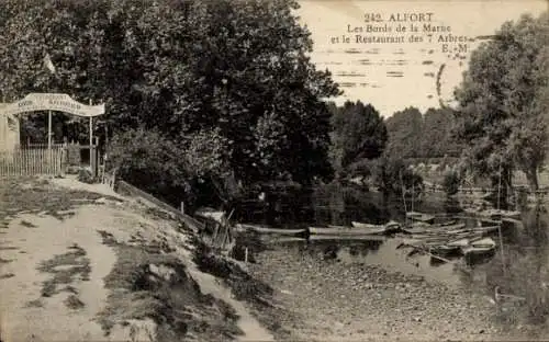 Ak Alfort Val de Marne, Restaurant des 7 Arbres, Les Bords de la Marne, ruhige Landschaft mit Boo
