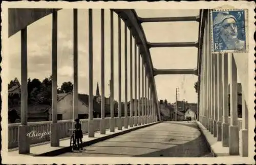 Ak Vallon en Sully Allier, neue Brücke