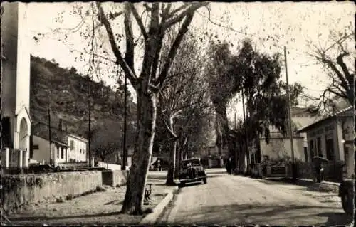 Ak Saint-Isidore Alpes Maritimes, La Place